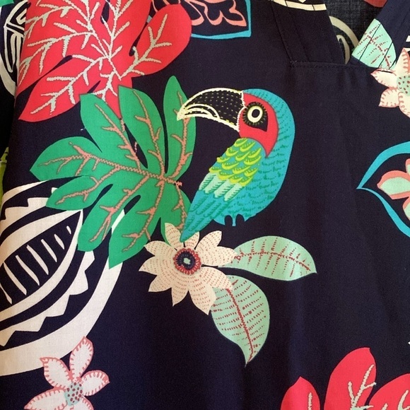 Crown & Ivy Split Neck Bell Sleeve Tropical Bird Print Navy Tunic Dress MP - Picture 3 of 7